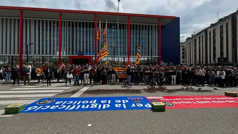 Uns 300 Mossos denuncien impunitat contra les agressions a policies en una manifestació a Lleida Foto:Oirol Almacellas