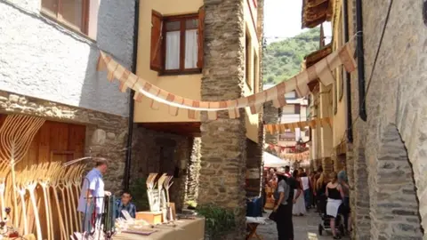 Fira d’Oficis i Menestrals de Riapl