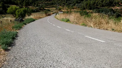 La pista que uneix els municipis de Bovera i la Palma d'Ebre, arreglada en l'anterior convocatòria dels ajuts del Govern