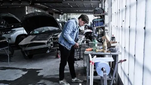 El paper dels desguassos en la recuperació de peces valuoses i la seva reutilització