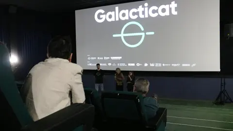 Una de les activitats de la darrera jornada del 12è Galacticat ha estat una conversa del públic amb directors de diferents projeccions