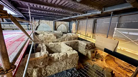 Adoberies ubicades al número 19 de la rambla Ferran de Lleida