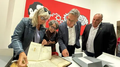 Restauraci&oacute; dels llibres de Fam&iacute;lia de Pedrolo