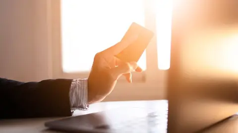  Pr&eacute;stamos sin papeles: todo lo que debes saber para salir del paso 