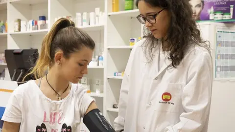 El nou model contribueix a reduir desigualtats i afavorir una escolaritzaci&oacute; m&eacute;s normalitzada de l&rsquo;alumnat amb necessitats complexes de salut. Foto: Departament d'Educaci&oacute; i FP