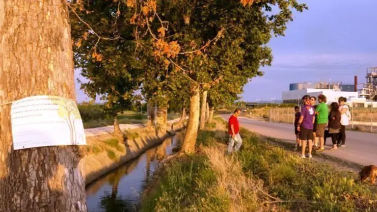 L&#39;acte reivindicatiu va convocar els assistents a la Banqueta del canal d&#39;Urgell