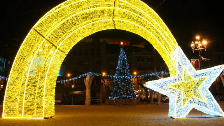 Plaça Mercadal i Ajuntament - Balaguer - Autoria: Aida Pallàs