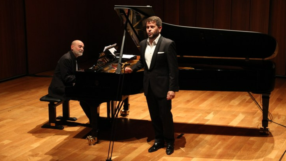 El tenor Roger Padullés i el pianista, Francisco Poyato ©ACD