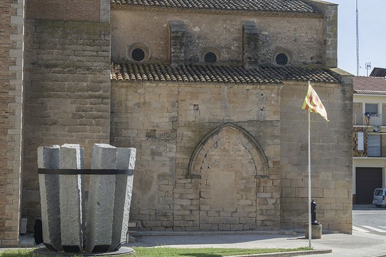 L'arc gòtic en l'església de Sant Pere Apòstol de Vilanova de Bellpuig