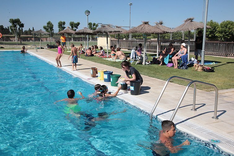 Remulla't a les piscines d'Ivars d'Urgell