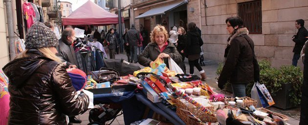 Els comerciants de les Borges treuen els millors preus al carrer.