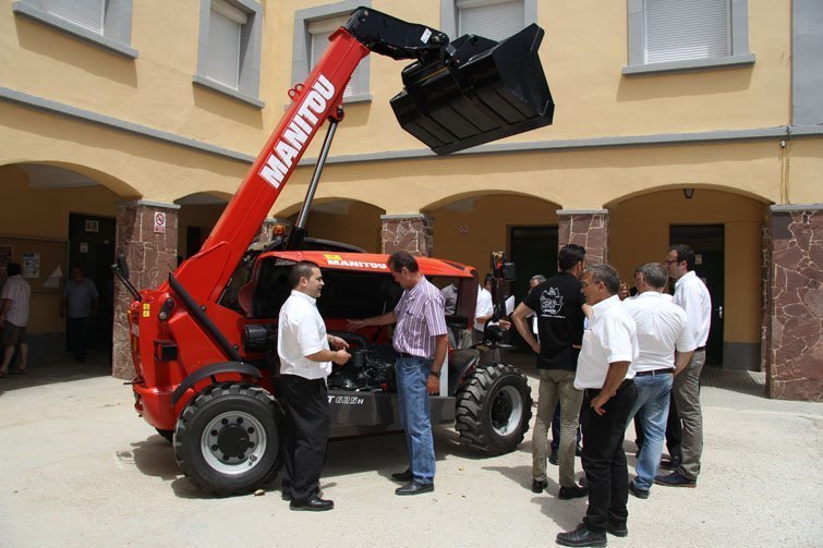 Institut Mollerussa  Manitou