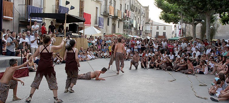 El grup de malabars en els Firals de Bellvís