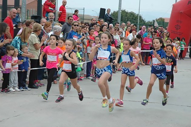 la Cursa del caragol de Linyola va comptar amb la participació de 180 atletes infantils
