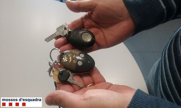 Mossos d'Esquadra Robatori interior vehicle inhibidors Mossos d'Esquadra Robatori interior vehicle inhibidors