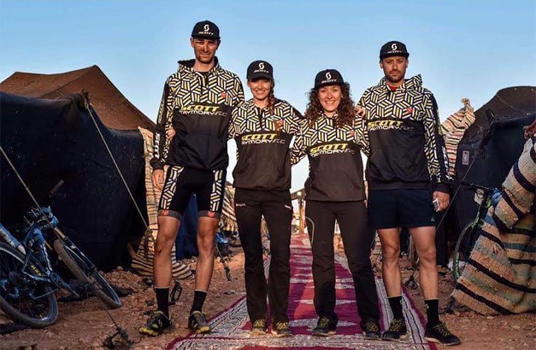 Participants en la Titan Desert