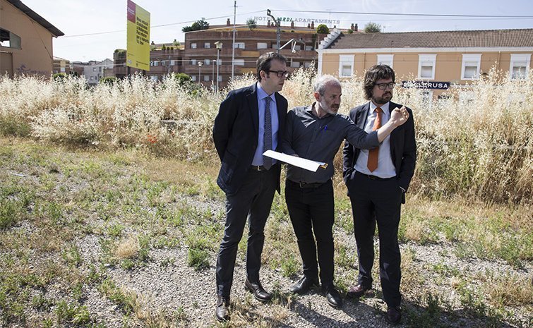 Solsona i Font visiten els terrenys on es construiran els nous equipaments