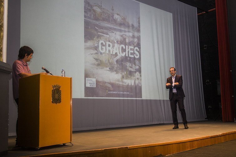 El delegat de l'ACN Oriol Bosch va conduir el torn de preguntes a l'alcalde