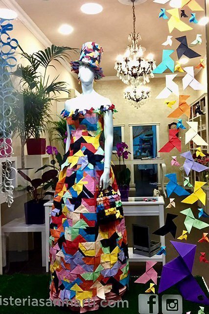 Detall aparador Floristeria Sanmarti