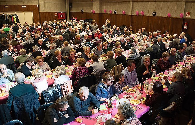 Dinar contra cancer Torrefarrera 1 txte