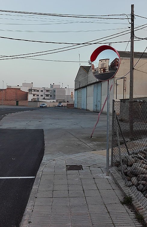 Miralls instal·lats en l'avinguda Sant Roc del Palau d'Anglesola 1