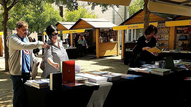 món llibre texte