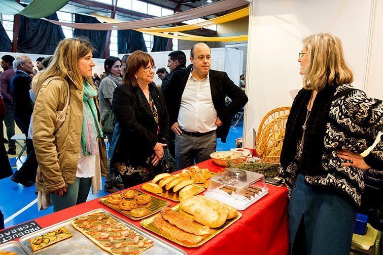 Visita de les autoritats  al certamen 2016 de Fira del Pa i el Cereal