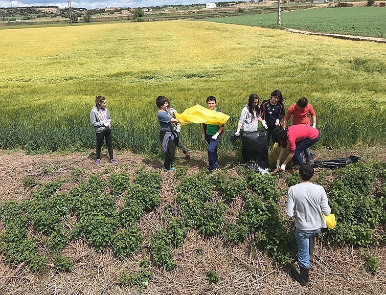 Guissona participa a la campanya LET’S CLEAN UP 1 interior