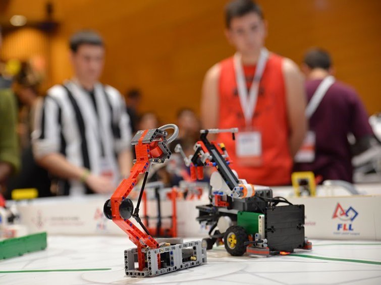 L'Olimpíada de Robòtica de la UdL edicio 2016 text