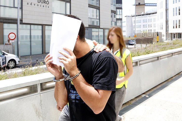 Detenció del presumte cap del grup criminal