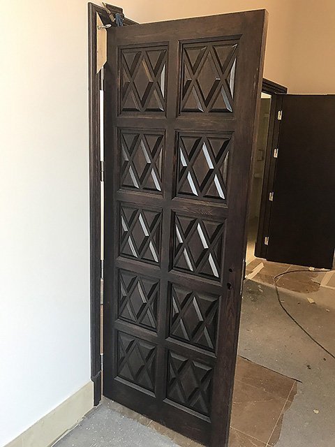 Serboniu treballs portes IEI