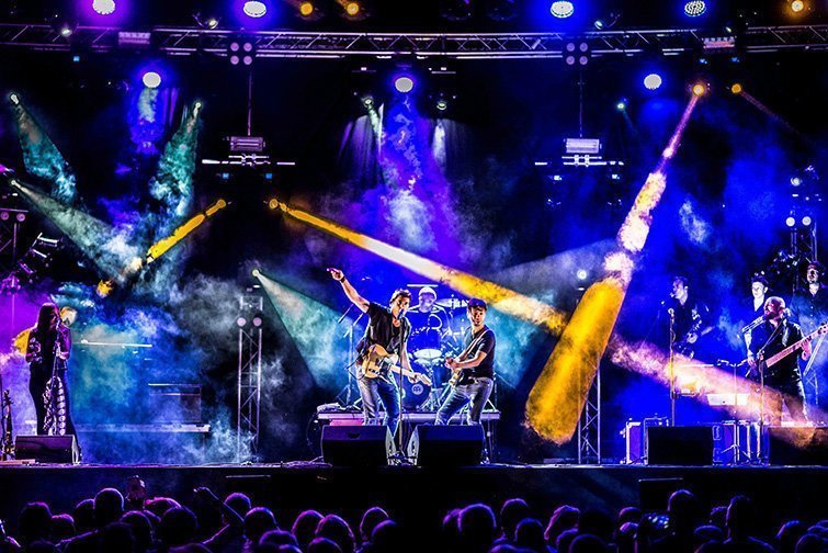 Manuel Fuentes&Sping's Team en el No Surrender Festival 2