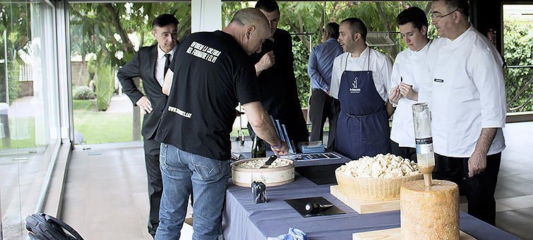 Acte de presentació al restaurant Resquitx de golmés