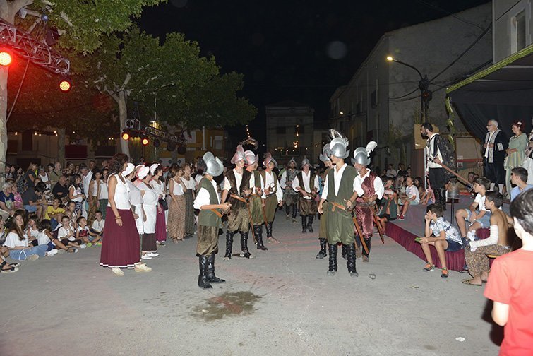 Les tropes de Felip V prenen Bellvís