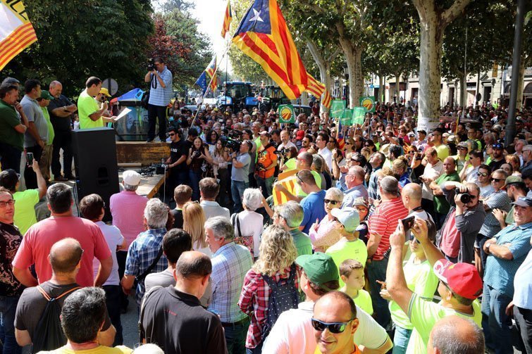 Mobilització pagesa sense precedents a Lleida