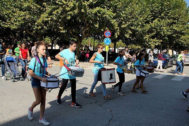 Linyola es bolca en la Marató per la Democràcia 1