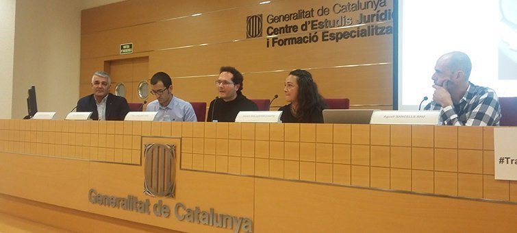 Intervenció dels tècnics mollerussencs en la ornada de Prevenció i Mediació comunitària