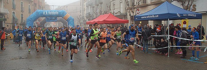 Mollerussa celebra la tradicional Cursa de l'Indiot