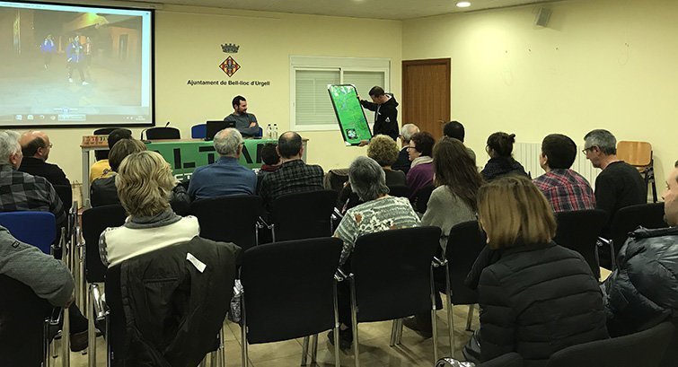 Raül Arenas presenta la seva iniciativa solidària a Bell-lloc 1