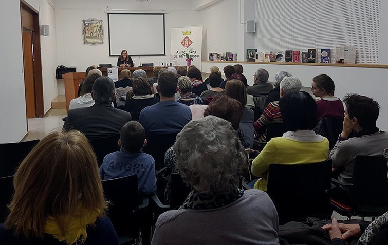 Xerrada de Mireia Aldomà dins dels actes pel Dia de la Dona a Torregrossa