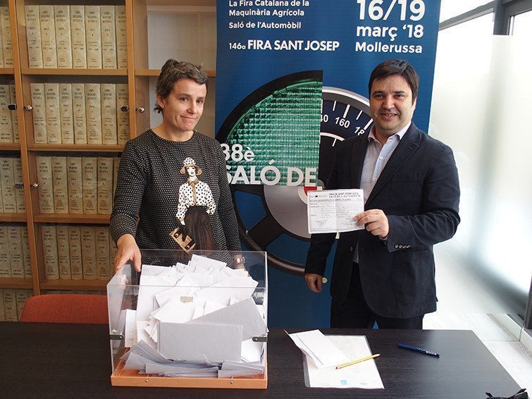 Sorteig del premi de 6.000 euros entre els compradors 2018