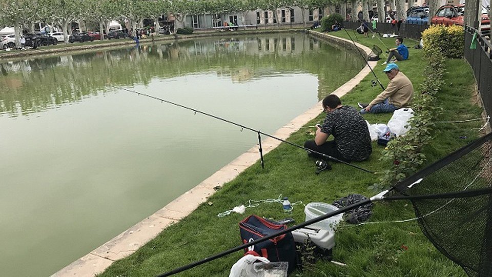Concurs de Pesca durant la XV Festa Major del Terrall a les Borges Blanques
