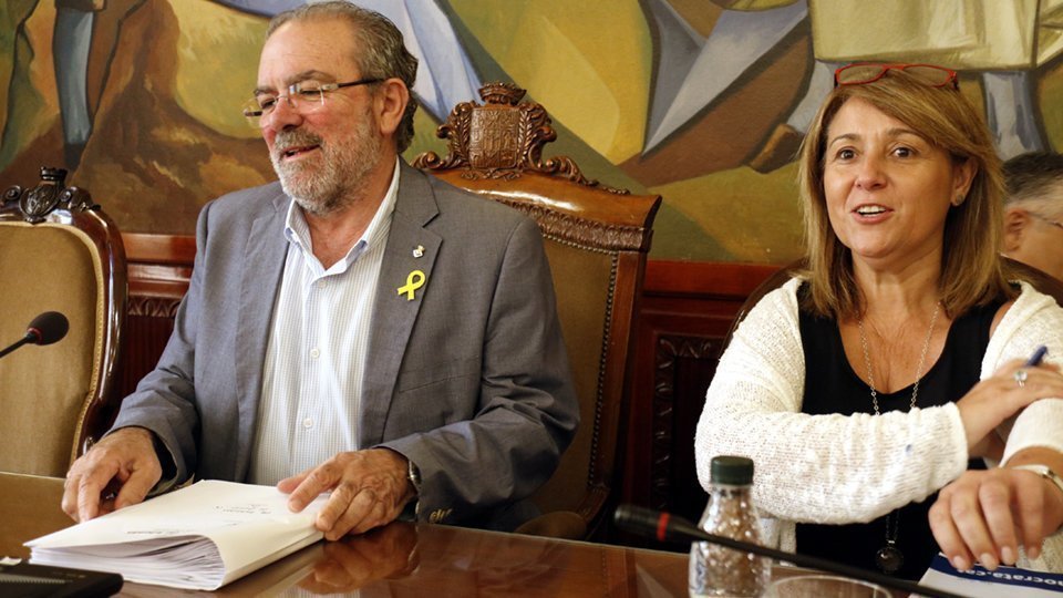 El president de la Diputació, Joan Reñé, i la vicepresidenta Rosa Pujol