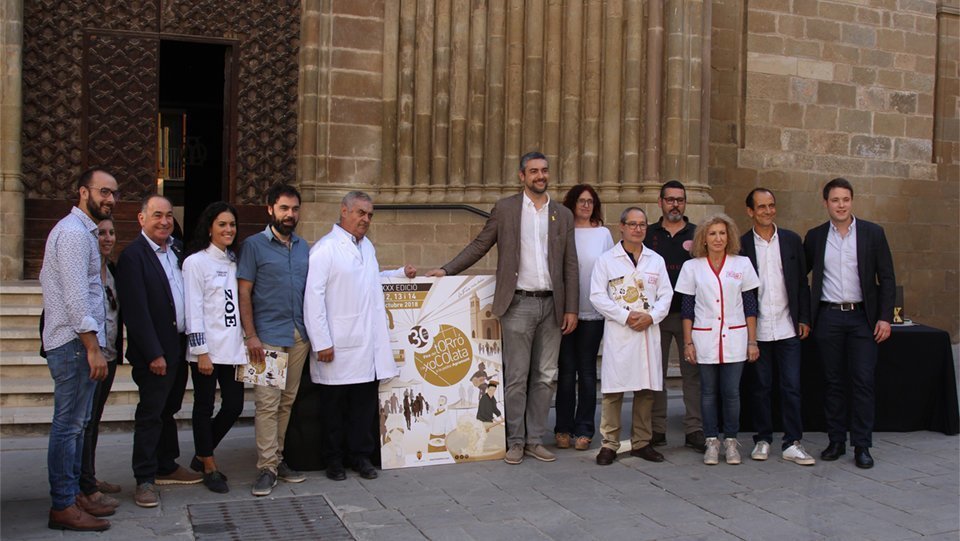Autoritats i els representants dels torronaires d'Agramunt