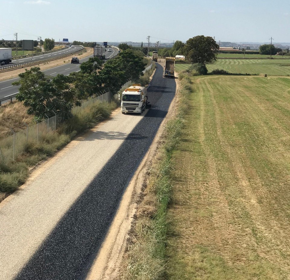 Obres en el lateral de l'A-2 a Bell-lloc 1