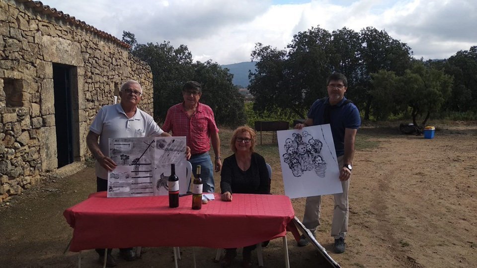 Les obres de l'artista Gregori Igblesias que es v an subhastar en el celler Mas Blanch i Jové