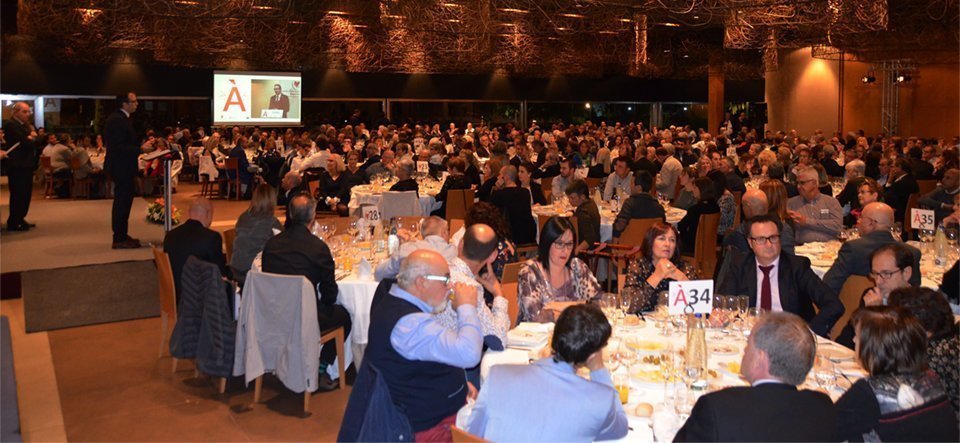 Més de 400 persones participen en la Vetllada Solidària del CIS 1