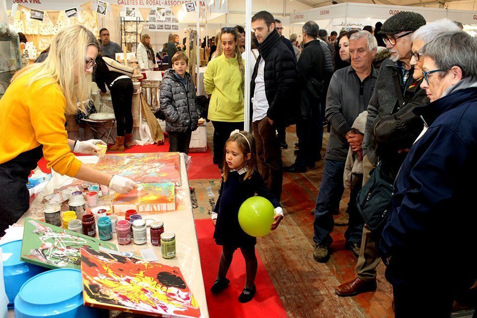 Públic protagonitza la Fira d'Artistes i Activitats Tradicionals de Tàrrega 1