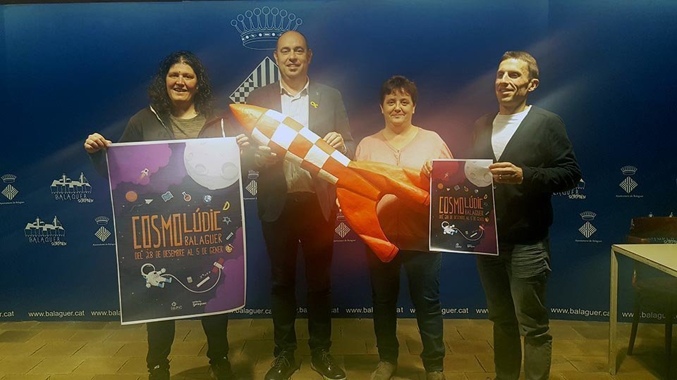 Presentaci'o Cosmoludic