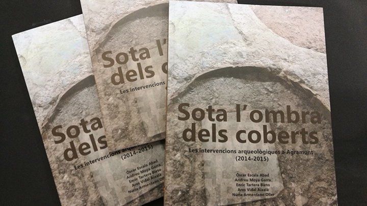 El llibre 'Sota ombra dels coberts'
